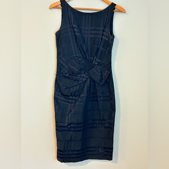 Anne Klein Dresses & Skirts - Anne Klein Black Sleeveless Plaid Sheath Dress – Size 4